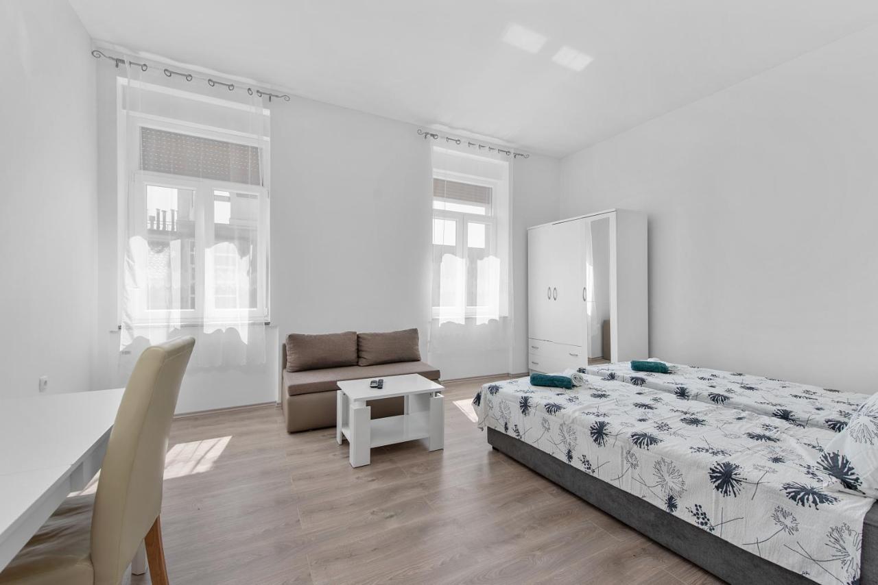 Mima Apartments Rijeka Luaran gambar